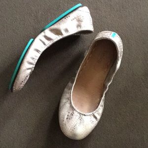 Romantic Blush Tieks
